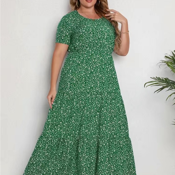 NWT green dress 3x floral plus size tiered summer maxi 18 20 - Picture 3 of 8